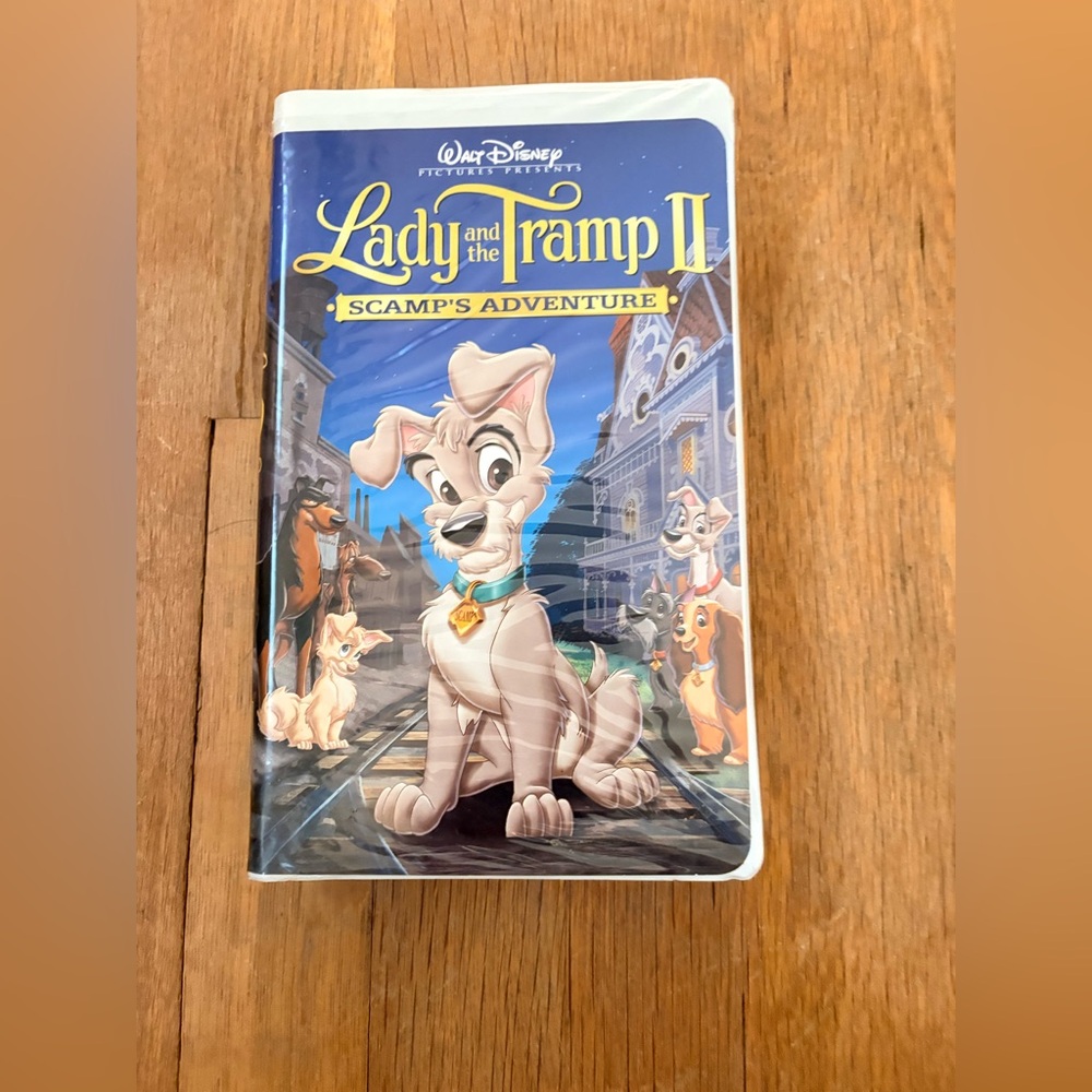 Disney Lady and the Tramp II VHS | Scamp’s Adventure